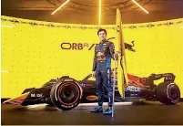  ?? ?? ‘Checo’ Pérez conducirá el nuevo RB20 para la Temporada 2024 de la Fórmula 1.