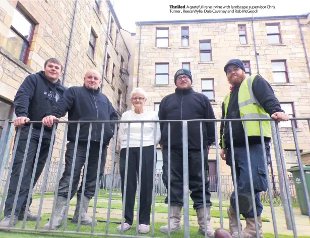  ??  ?? Thrilled A grateful Irene Irvine with landscape supervisor Chris Turner , Reece Wylie, Dale Caveney and Rob McGeoch
Popular