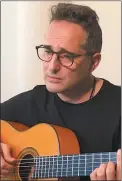  ?? NESTOR GRASSI ?? COLABORACI­ON. Jorge Drexler fue uno de los primeros en generar recitales para el disfrute del público en casa.