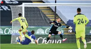  ??  ?? ■
Will Grigg
■ Joe Willock opens the scoring for the Magpies