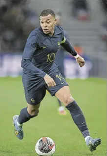  ?? FOTO: EFE ?? Kylian Mbappé es el gran líder de la selección francesa