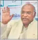  ??  ?? Mallikarju­n Kharge