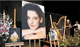  ?? DEBBIE NODA/MODESTO BEE 2002 ?? A memorial service pays tribute to Chandra Levy in Modesto, Calif. She was killed in 2001.