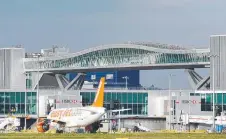  ??  ?? France's Vinci Airports has sealed a deal to acquire a majority share in London's Gatwick Airport, Britain's second biggest.