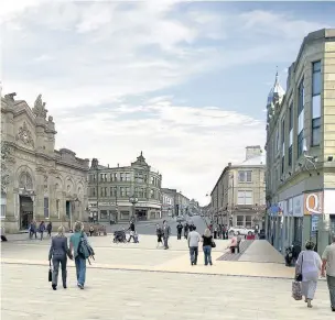  ??  ?? An artist’s impression of ‘preferred option’ for a new town square