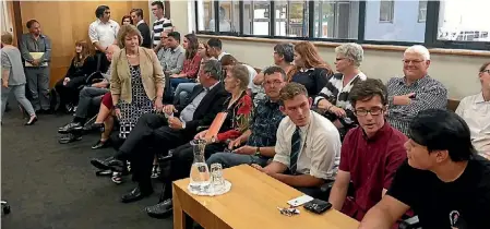  ?? PHOTO: KRIS DANDO/FAIRFAX NZ ?? College students and teachers packed the public gallery at the Porirua City Council meeting.