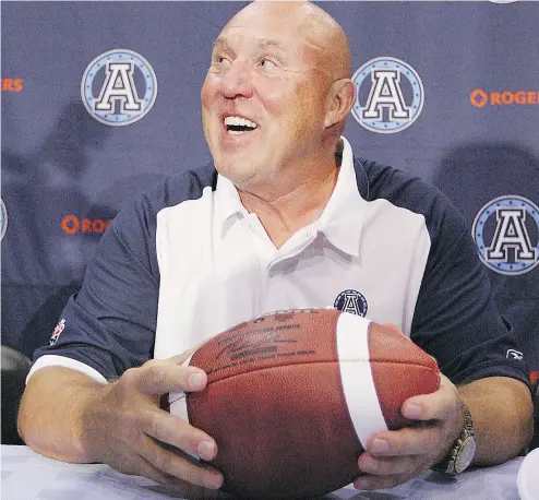  ?? PETER J. THOMPSON / NATIONAL POST FILES ?? Don Matthews, the greatest coach in CFL history — who was maybe the league’s largest personalit­y, maybe its most controvers­ial figure — passed away Wednesday at the age of 77.