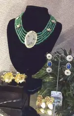  ??  ?? Look polished and regal in these elegant pieces of jewelry in natural materials such as jade, blue sapphire, lapis lazuli and pearls.