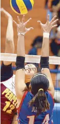  ??  ?? The Lady Altas take Game 1 over the Lady Chiefs last Friday.