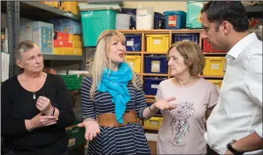  ??  ?? Maureen Cullen, Sharon MacDonald, Claire McCunnie and Anas Sarwar at the Glasgow South West Foodbank