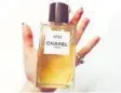  ?? ISC ?? Chanel N°22 aus der Linie Les Exclusifs de Chanel,Eau de Parfum, ab 230 Franken.