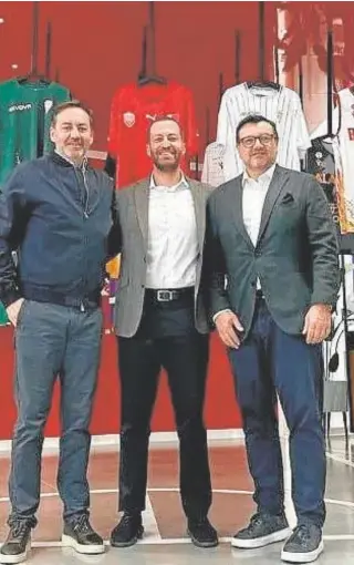  ?? // ABC ?? Monterrubi­o, Faisal y Alquezar, ayer en Baréin