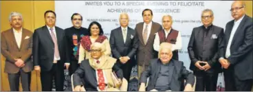  ?? PIX; DHEERAJ DHAWAN/HT ?? Kumar Keshav, Dr Ashok Jahnavi Prasad and Ravi Bhatt with Connect Lucknow members. Also present are Dr Mansoor Hasan and Justice Shabihul Hasnain.