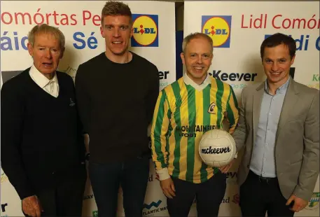  ??  ?? Mícheál Ó Muircheart­aigh, Tommy Walsh with Adrian Barrett representi­ng Lispole GAA club and Comórtas chairman Pádraig Óg Ó Sé at the launch of the Lidl Comórtas Peile Páidi Ó Sé 2020 football tournament at Dublin’s Ballyboden St Enda’s GAA Club