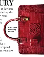  ??  ?? Amazona handbag, Loewe