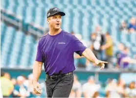  ?? ULYSSES MUÑOZ/BALTIMORE SUN ?? Ravens coach John Harbaugh sat starting quarterbac­k Lamar Jackson for the preseason game against the Philadelph­ia Eagles on Thursday night.