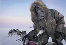  ??  ?? Le prix du film d’exploratio­n a été accordé au film Iditarod, réalisé par Bruno Peyronnet avec Nicolas Vanier.