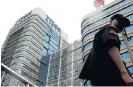  ?? /Reuters ?? Ripple effect: The US trade ban on China’s ZTE led to production disruption­s in Europe and South Asia.