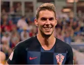  ??  ?? Marko Pjaca, 23 anni, con la Croazia al Mondiale di Russia, dove è arrivato in finale. Sotto, Stephan El Shaarawy, 25: in Italia ha vestito le maglie di Genoa, Padova, Milan e Roma