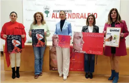  ?? R.M. ?? Presentaci­ón de las actividade­s del mes de la mujer en marzo.