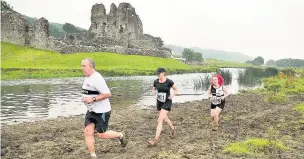  ?? OLIVER ROCHE CLARKE ?? Above and right, competitor­s taking part in the Merthyr Mawr Trail Running Festival