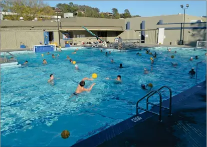  ?? ALAN DEP — MARIN INDEPENDEN­T JOURNAL ?? Water polo players practice Tuesday in the Terra Linda High School swimming pool in San Rafael. The campus and San Rafael High School are both slated to get new aquatic centers with Measure B funding.