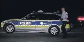  ??  ?? Die Polizei leitete eine Fahndung ein und kam einmal bis auf Sichtweite an die Täter heran.