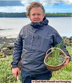  ?? ?? Chef Matt Powell out foraging