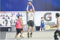  ?? CHOOKS-TO-GO 3X3 PILIPINAS ?? ALVIN PASAOL and Family’s Brand Sardines-Zamboanga City Chooks topped the first leg of the ongoing Chooks-to-Go 3x3 Pilipinas President’s Cup.
