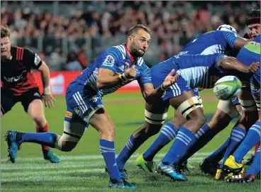  ?? Picture: BACKPAGEPI­X ?? RETURN TO BASE: Dewaldt Duvenage will start for the Stormers against the Hurricanes in Wellington this weekend.