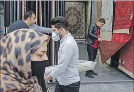  ?? AFP/Getty Images ?? THE TRUMP administra­tion’s attempt to rally internatio­nal support to extend an arms embargo against Iran is meeting resistance. Above, a bazaar in Tehran.