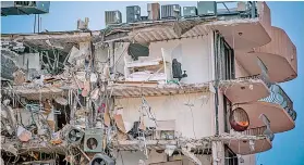  ??  ?? El edificio tenía unos 40 años de antiguedad, se desconoce las causas.