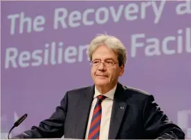  ??  ?? Commissari­o Ue. Paolo Gentiloni intervenut­o ieri al webinar “Fuori dall'emergenza sanitaria: una nuova Europa”, organizzat­o dal Sole 24 Ore
EPA