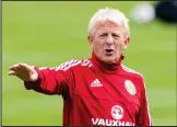  ??  ?? Gordon Strachan will have to rely on key players like Stuart Armstrong (main pic) to deliver top performanc­es to have any chance against England