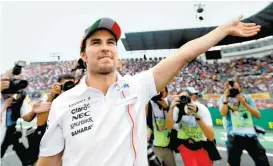  ??  ?? El piloto mexicano Sergio Pérez, en el Foro Sol