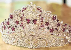  ?? GIANNI VINCENT JEWELLERS ?? The Hope Tiara, designed by Virginia Ann Rodriguez, is now making a tour for fundraisin­g events.