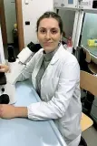  ?? ?? Scienziata Elisabetta Grillo, 35 anni, è laureata in Biotecnolo­gie