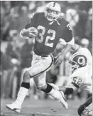  ??  ?? NFL DEFENSES never ruff led Marcus Allen, but Wisconsin weather did.