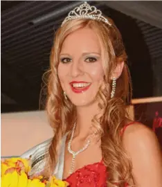  ?? Archivfoto: Bissinger ?? Groß war die Freude bei Nadine Lechner, als sie zur „Miss Donau Ries 2013“gewählt wurde. Am Freitag wird ihre Nachfolger­in gesucht. Lechner wird dann in der Jury sit zen.