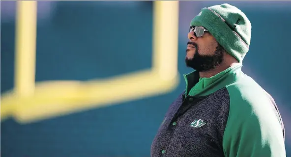  ?? TROY FLEECE ?? Stephen Mcadoo will return as the Saskatchew­an Roughrider­s’ offensive co-ordinator in 2019, head coach and general manager Chris Jones confirmed on Tuesday.