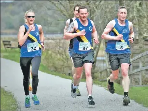  ??  ?? Jennifer Martin, left, pictured with fellow CRC members, won last year’s senior ladies’ race.