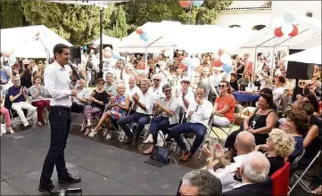  ?? (Photo Gilles Traverso) ?? Les Cannois ont répondu présent, hier, pour la rentrée politique de David Lisnard.