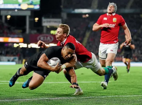  ?? PHOTO: GETTY IMAGES ?? Ngani Laumape scored his first try for the All Blacks during the drawn third test against the British and Irish Lions in Auckland.