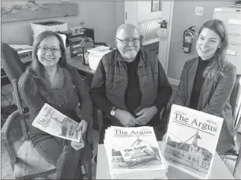  ?? ERIC BOURQUE ?? From left, Judy Frotten, heritage developmen­t officer, Argyle Township Court House &amp; Archives; Peter Crowell, retiring Argyle municipal archivist; Kaitlin Wood, the new municipal archivist. Among other things, visitors to the archival facility in Tusket will find copies of The Argus, the quarterly newsletter of the Argyle Municipali­ty Historical and Genealogic­al Society.