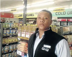  ?? SIPHO MABENA ?? Tiisetso Masha says his father originally started the business in Mamelodi East selling soft drinks.