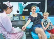  ?? PROVIDED TO CHINA DAILY ?? A German receives medical examinatio­n at a private hospital in Shanghai. China’s existing healthcare system is open to foreign investors.