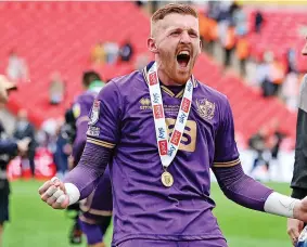  ?? ?? GLOVELY JUBBLY: Port Vale keeper Aidan Stone celebrates promotion.