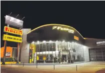  ?? ?? Casa matriz de Ferrari Autocentro SA, ubicada sobre Av. Eusebio Ayala, de fácil acceso y comodidad.