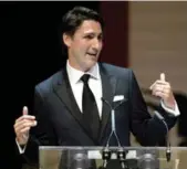  ?? JUSTIN TANG/THE CANADIAN PRESS FILE PHOTO ?? Prime Minister Justin Trudeau, at the annual Press Gallery Dinner at the Museum of Nature in 2016, actually seems to like the media, Susan Delacourt writes.