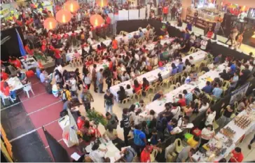  ?? CONTRIBUTE­D PHOTO ?? A TOTAL of 893 job seekers join the Kalayaan Job and Livelihood Fair of the Department of Labor and Employment held at the Event Center of 888 Premier Mall in Bacolod City on Wednesday.